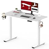 SANODESK Höhenverstellbarer Schreibtisch mit VOLLSTÄNDIGER TISCHPLATTE, 4 Zubehörteilen...